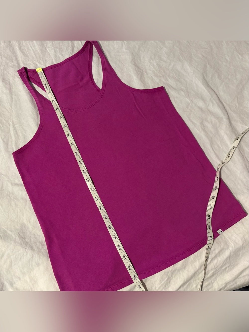 ✨Oakley Tank✨ - Picture 3 of 4